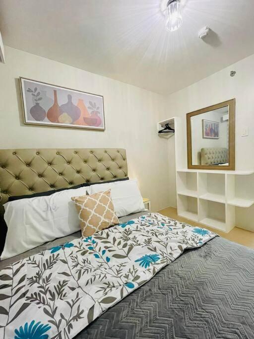 Spacious 2 Bedroom 42Sqm Condo Unit อีโลอีโลซิตี้ ภายนอก รูปภาพ